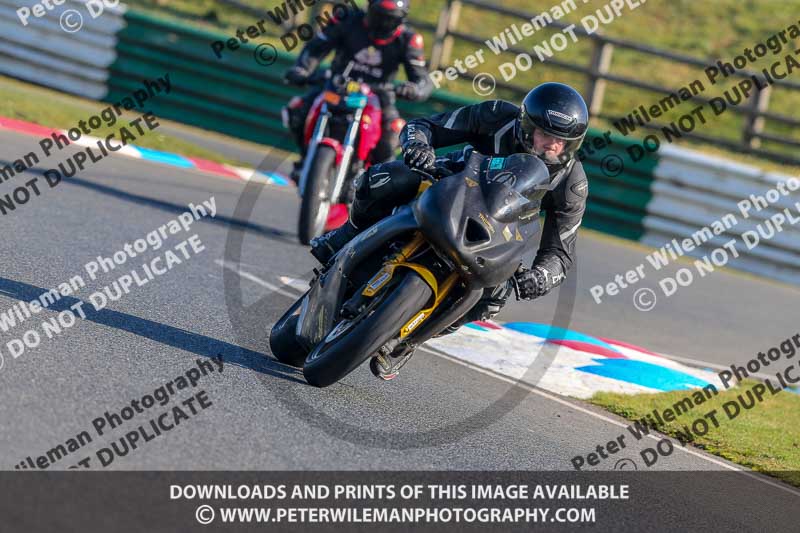 PJM Wedding Photography;enduro digital images;event digital images;eventdigitalimages;mallory park;mallory park photographs;mallory park trackday;mallory park trackday photographs;no limits trackdays;peter wileman photography;racing digital images;trackday digital images;trackday photos